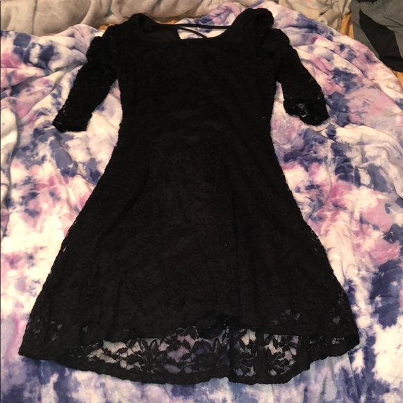 Black floral dress with open back - Picture 1 of 2
